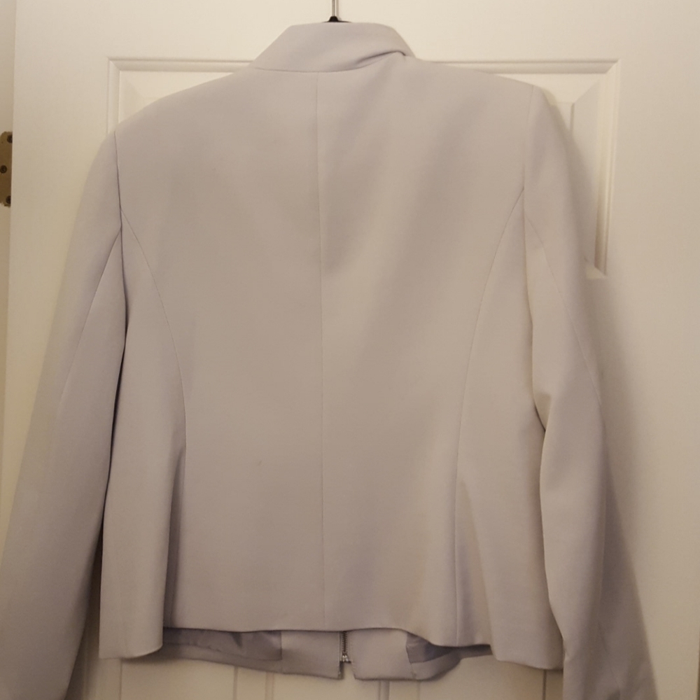 Gray jacket - Picture 2 of 3